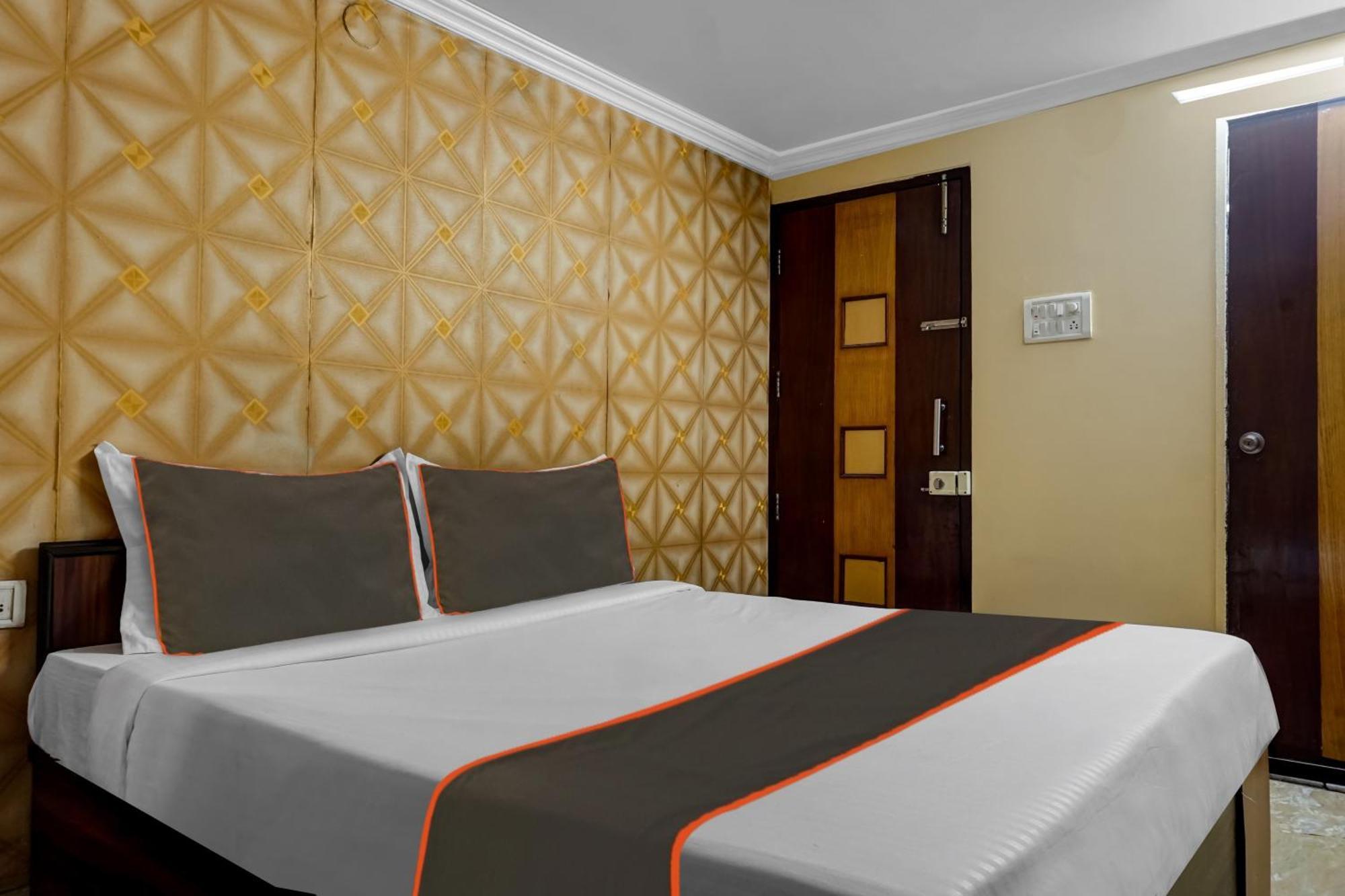 Hotel Galaxy Residency Kalyani Nagar Pune Exterior photo