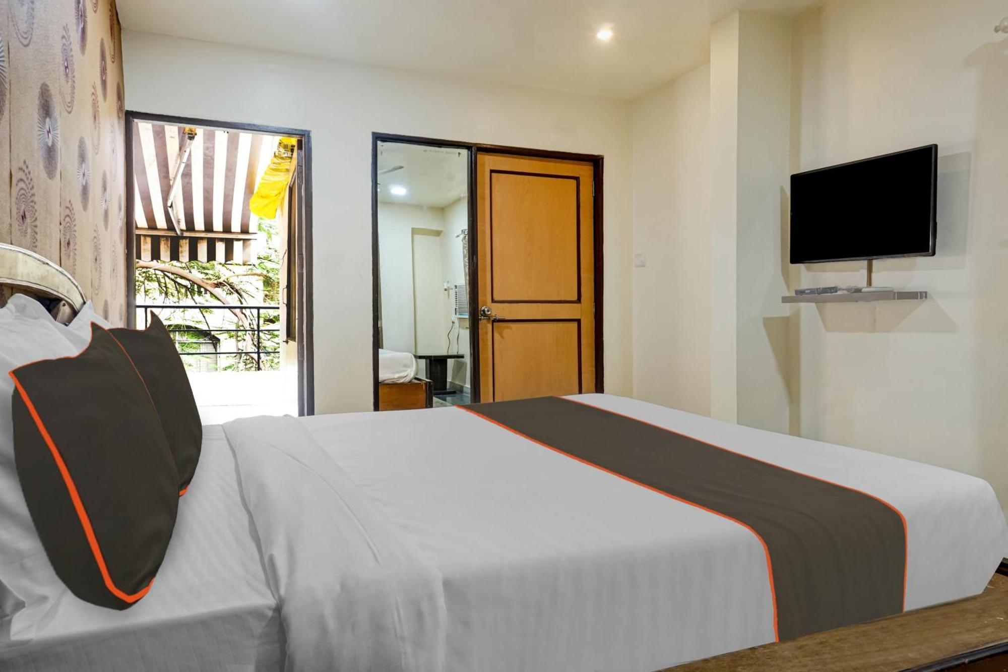 Hotel Galaxy Residency Kalyani Nagar Pune Exterior photo